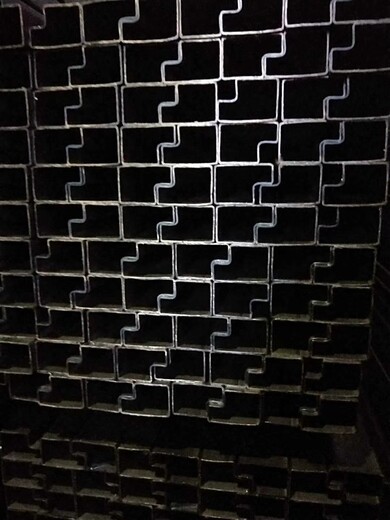 Q355B厚壁方矩管钢结构用250x120x6直角方矩管耐酸耐碱