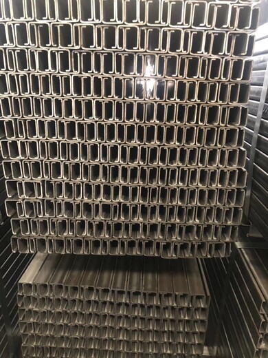 Q345D热轧方管钢结构工程用80x80x5热镀锌方矩管定尺全尺寸标注