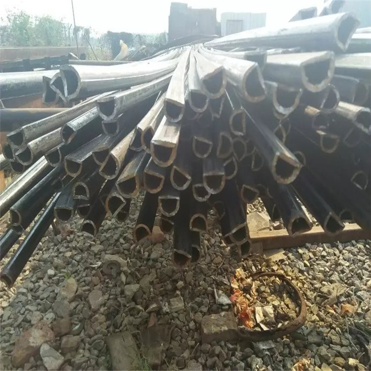 异型钢管厂大棚管用镀锌马蹄管80×160镀锌D型管原理