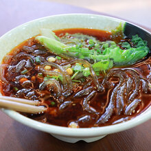 昆明酸辣粉学校地址图片