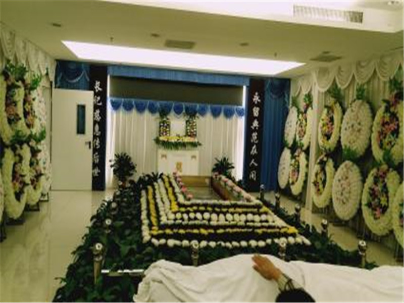 武汉白事服务中心殡葬服务一般多少钱