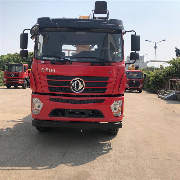 湖北東風暢行隨車吊后八輪隨舜科技吊機