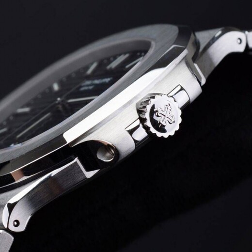 抚远二手手表哪里回收,回收名表江诗丹顿一般多少钱