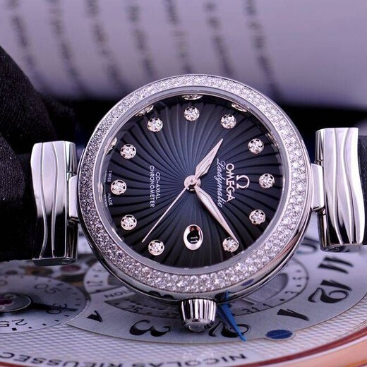 海南回收二手手表万国价格计算