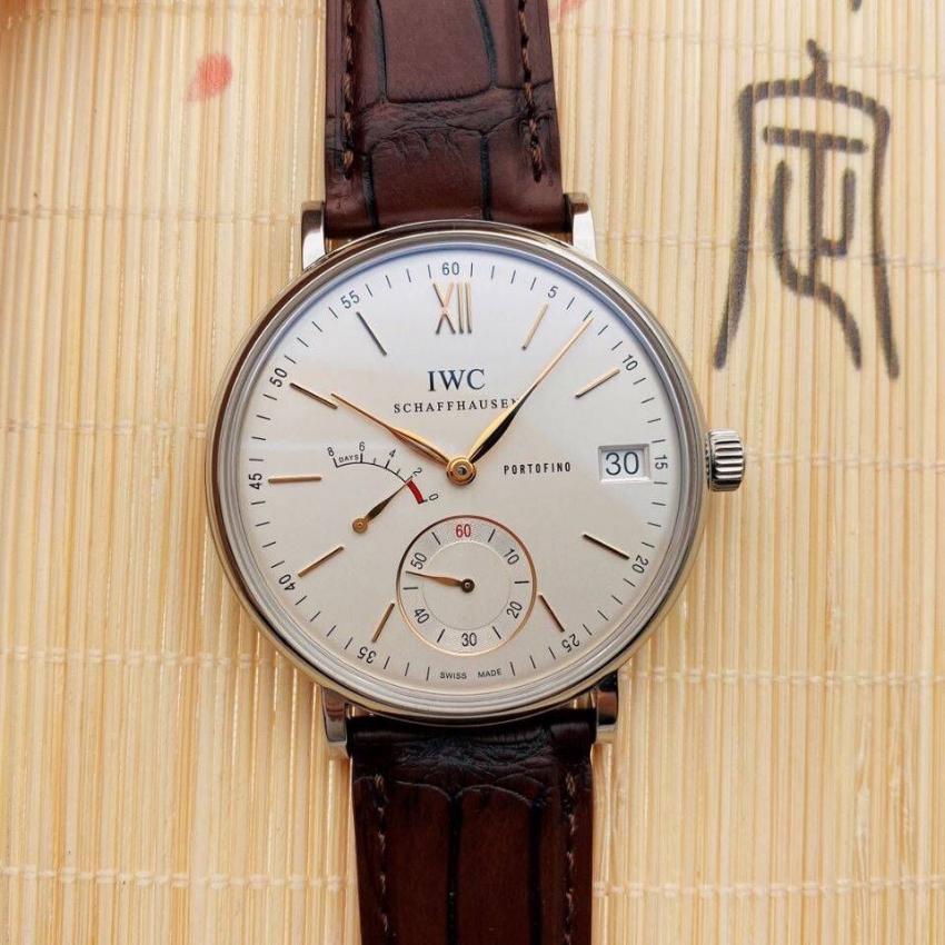 杨家二手表回收一般多少钱 卡地亚手表回收