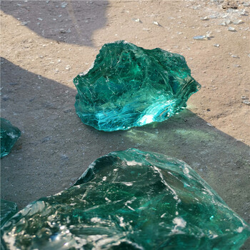 造景玻璃石，石笼玻璃块供应灵寿县耀新矿产品有限公司