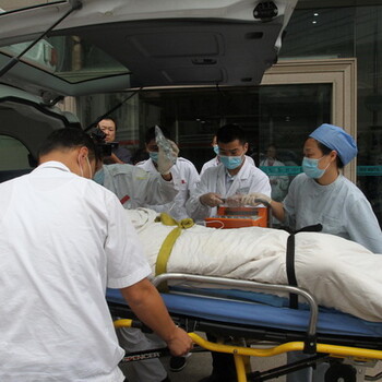 郑州跨省120救护车-长途转运病人-紧急医疗护送