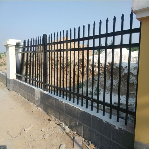 陕西延安锌钢护栏围墙护栏工厂围栏蓝白护栏厂家生产安装