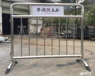 西安铁马护栏市政锌钢铁围栏工地围挡施工安全隔离栏可移动栏杆图片2