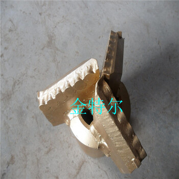 三翼合金鉆頭152mm三翼鉆頭導(dǎo)向牙輪鉆頭