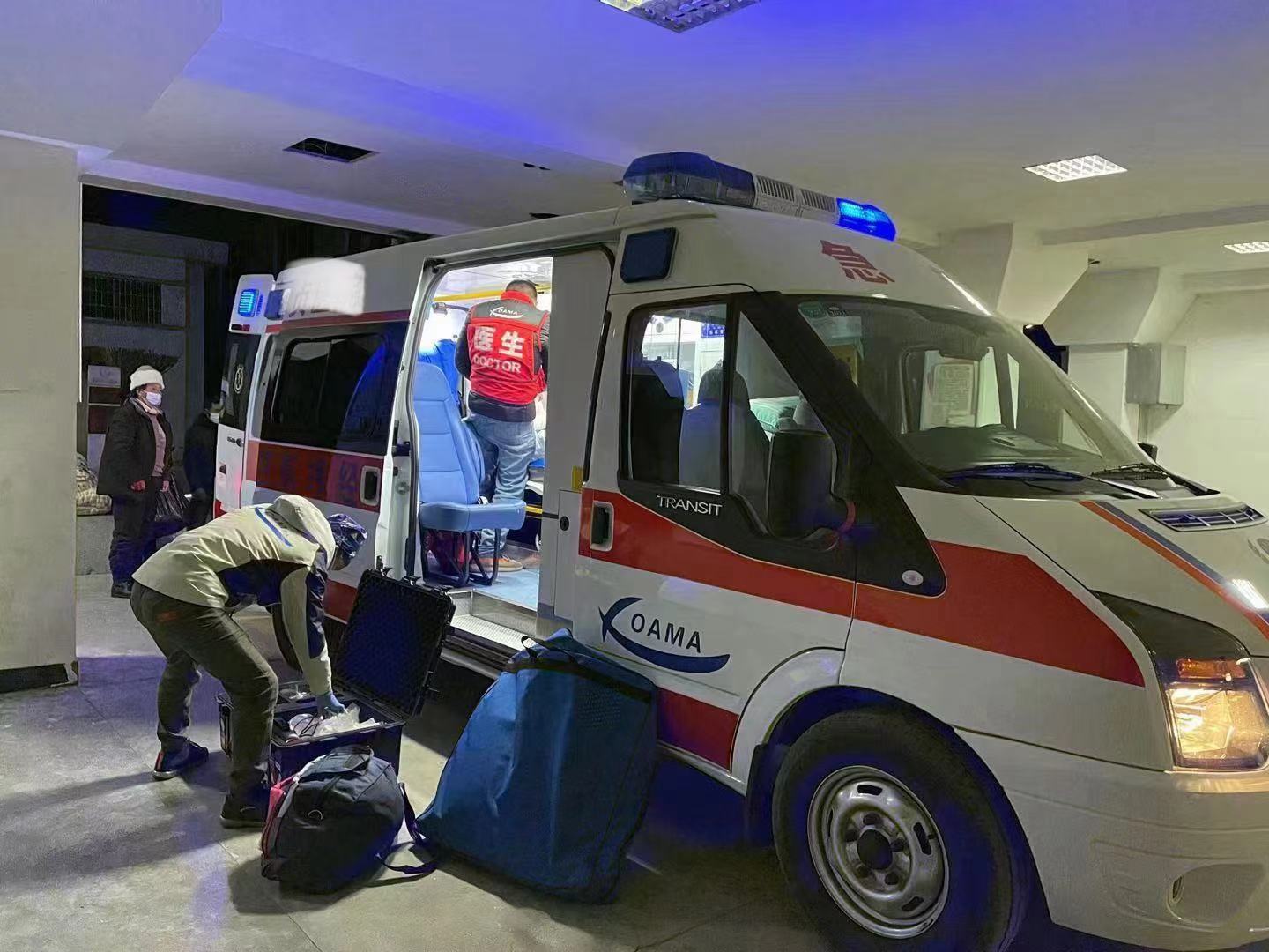 宁波长途120救护车转院24h服务