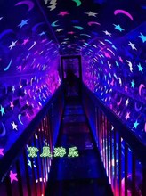 紫晨游乐时空隧道