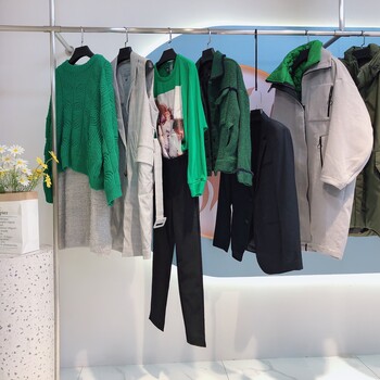 成都女裝品牌折扣女裝秋冬休閑斯品牌尾貨折扣店加盟女裝