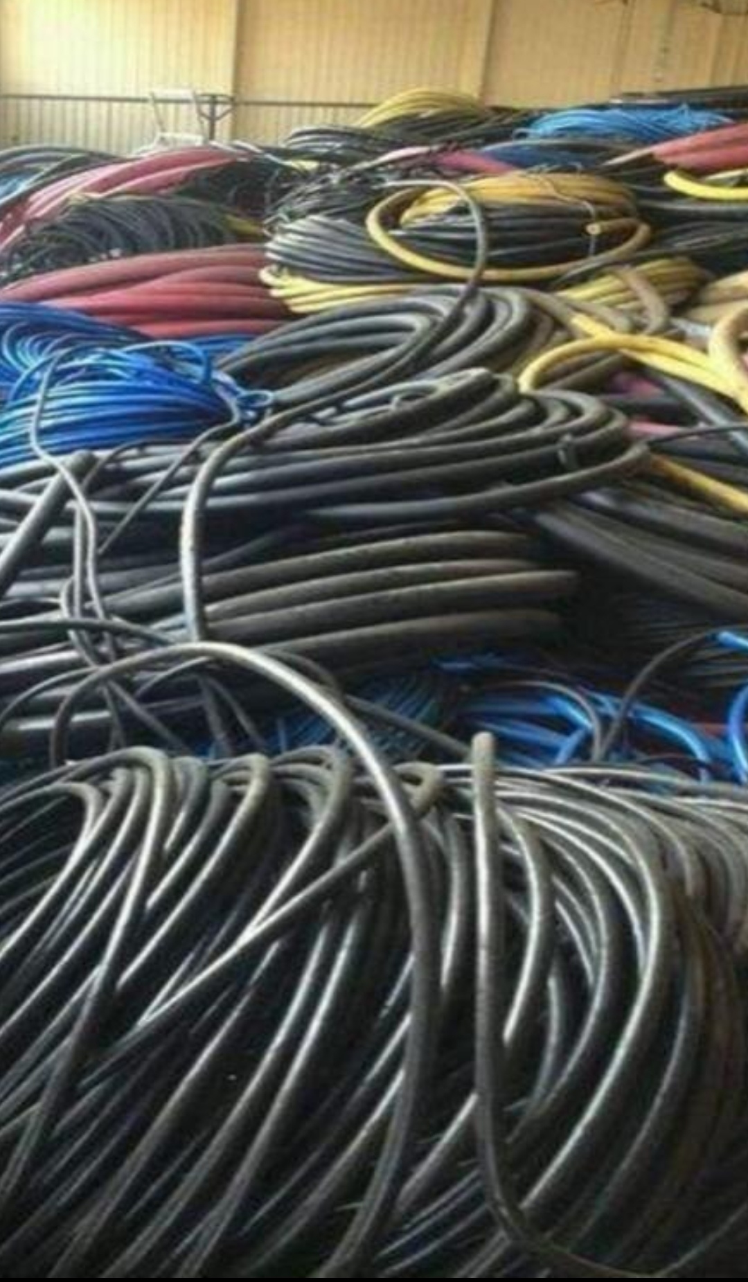 回收废旧电缆