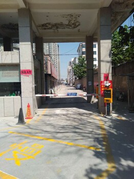 太原地下車庫收費(fèi)系統(tǒng)-太原自動(dòng)車牌識(shí)別-功能豐富