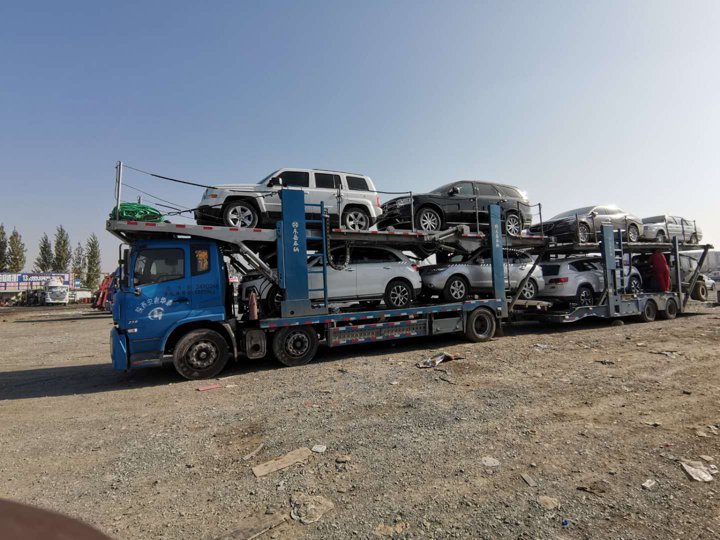 重庆到新疆喀什巴楚塔什库尔干塔吉克自治轿车托运//发运小车的托运部