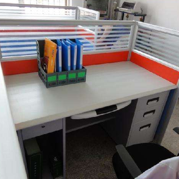 郑州员工用电脑桌（随意组合）——工位屏风桌（河南新闻）