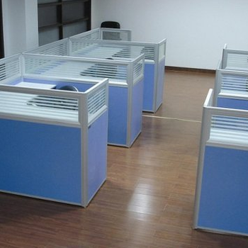 三门峡办公室员工桌（十字型）——屏风隔断办公台（新闻资讯）