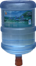 一七九南京送水电话,南京六合区配送电话桶装纯净水价格实惠