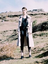 专柜女装LESERBIE奕色18秋冬,另有黄慧玲凯伦诗和言玛塞莉图片