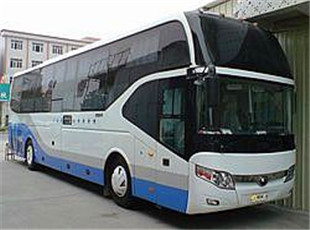 郑州至潮州长途大巴车-型号奔驰卧铺汽车客运高的