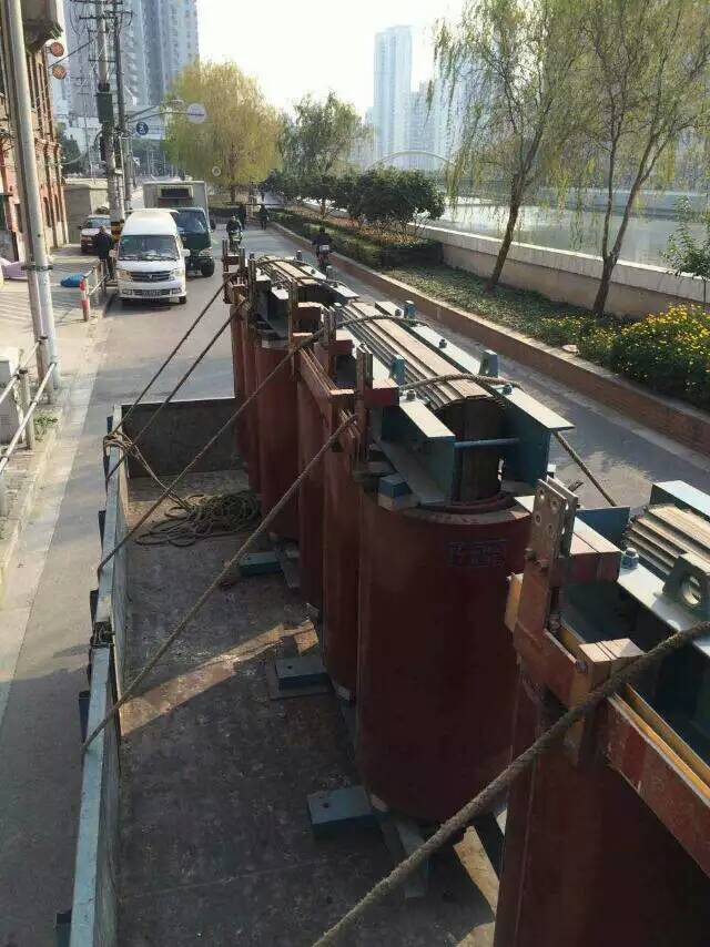 上海三相变压器回收，上海箱式配电站回收，上海配电房变压器回收，上海电力变压器回收
