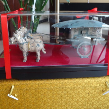 西安銅車(chē)馬擺件陜西禮品純銅車(chē)馬仿古秦始皇坐騎車(chē)馬