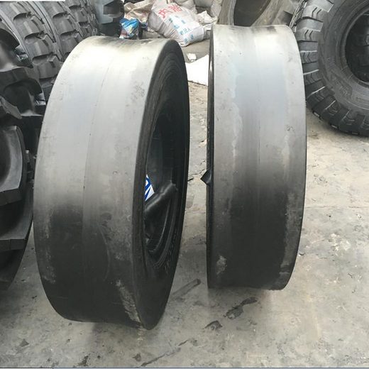 乌兰察布工程路面机械轮胎规格