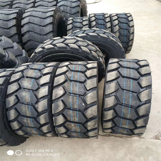 鸿进L5花纹矿山铲车轮胎,上海铲车轮胎品质优良