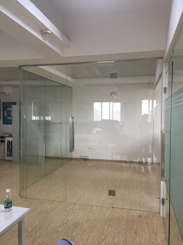 杨浦区玻璃门安装维修上海定做钢化玻璃