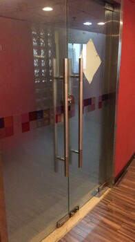 上海玻璃门维修安装徐汇区地弹簧玻璃门维修安装