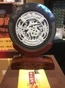 陜西兵馬俑炭雕看盤，定制logo的碳雕工藝品