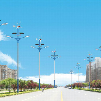 新疆一根6米太阳能路灯多少钱