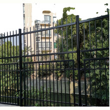 厂家直销黑色锌钢护栏网无锡镇江学校小区黑色镀锌方管栅栏
