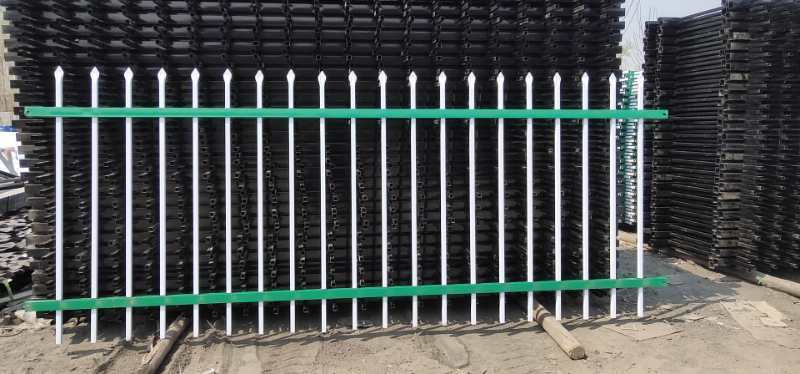 重庆小区别墅大pvc塑钢草坪护栏含立柱花园绿化隔离 庭院护栏