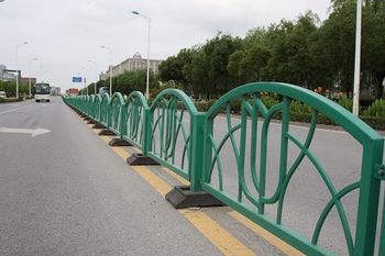 塑料伸缩护栏隔离栏临时可护栏围栏折叠护栏交通设施