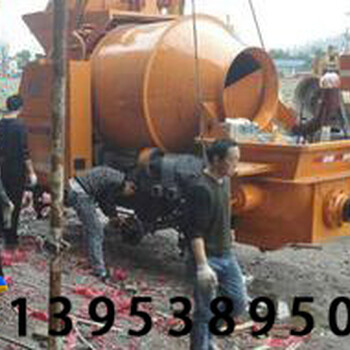 新疆昌吉混凝土搅拌拖泵一体机输送泵行业前行