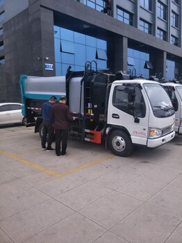 江淮7.5吨侧装压缩垃圾运输车图片