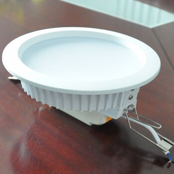 高光效LED筒燈五年質保八寸LED筒燈生產廠家