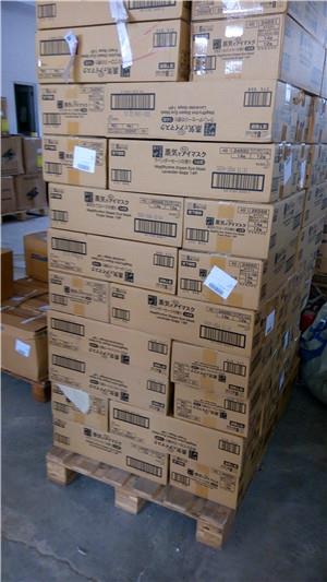 整柜出货,给货代的报关单上忘记写集装箱号了,我已经重新提供给货代