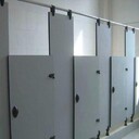 四會市金泓酒店廁所隔斷安裝肇慶市明嘉隔斷廠經(jīng)營生產(chǎn)屏風(fēng)隔斷定制方案
