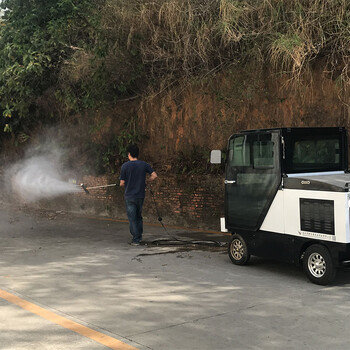 咸寧環(huán)保設(shè)備廠家小型電動(dòng)四輪噴霧車多功能灑水車道路沖洗車