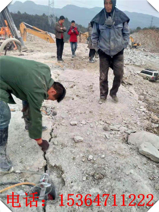 新疆塔城小型手动液压裂石机生产厂家