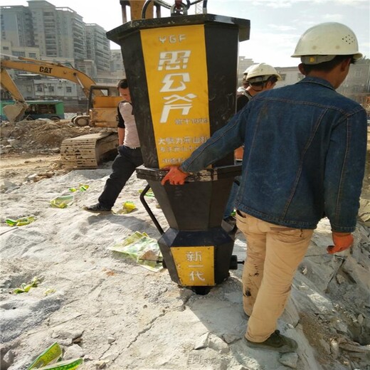 隧道地铁炮机打不动打石头劈裂机客户评论