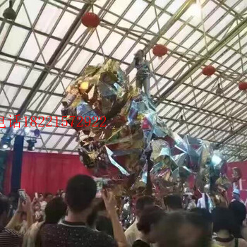 黃金鏡面金獅展覽可行走的黃金鏡面獅出租