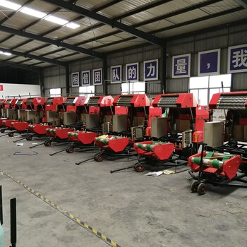 新型秸稈青貯打捆包膜機工作視頻