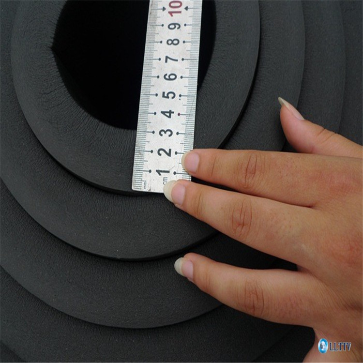 宝应县黑色带背胶橡塑板每平米多少钱