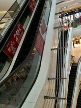 北京市营业中商场加装电梯扶梯安全防坠护栏