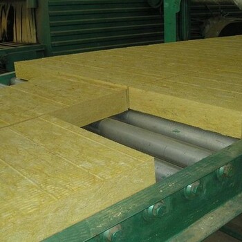 彩钢复合酚醛防火保温板屋面酚醛保温板施工方案