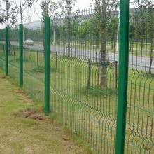 圈山护栏网、菜园防护网、圈地防护网